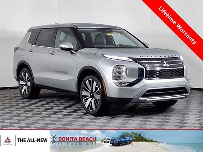 New 2025 Mitsubishi Outlander SE