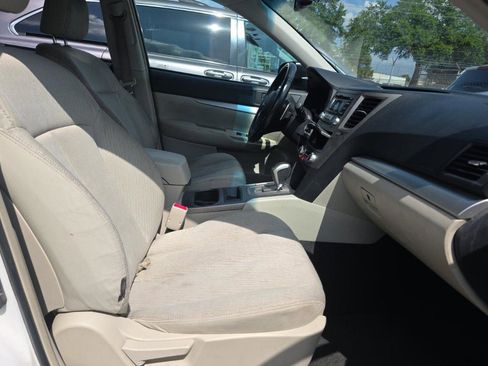 Used 2012 Subaru Outback 2.5i Premium w/ Popular Pkg 1B AWD/4WD image 8
