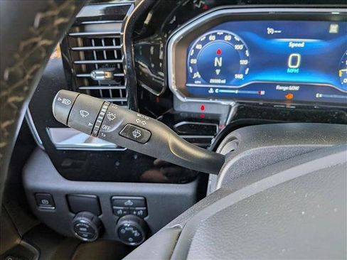 Used 2023 Chevrolet Silverado 1500 LT image 10