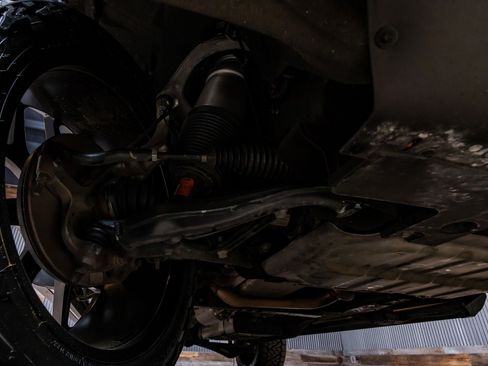 Used 2023 GMC Yukon Denali Ultimate image 14