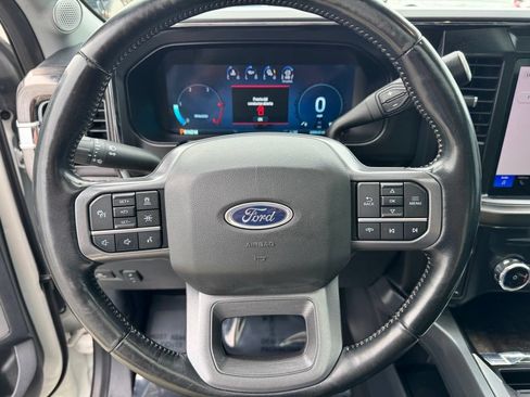 Used 2024 Ford F250 Lariat w/ Lariat Ultimate Package AWD/4WD image 13
