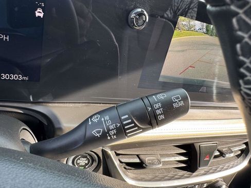 Used 2024 Buick Encore GX Preferred FWD image 36