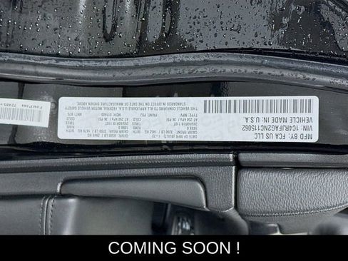 Used 2022 Jeep Grand Cherokee Laredo E w/ Security & Convenience Group image 31