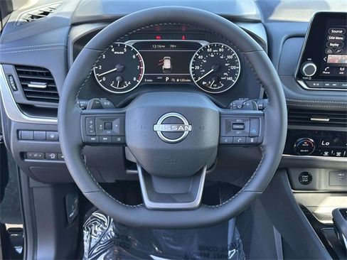 New 2026 Nissan Rogue SV image 18