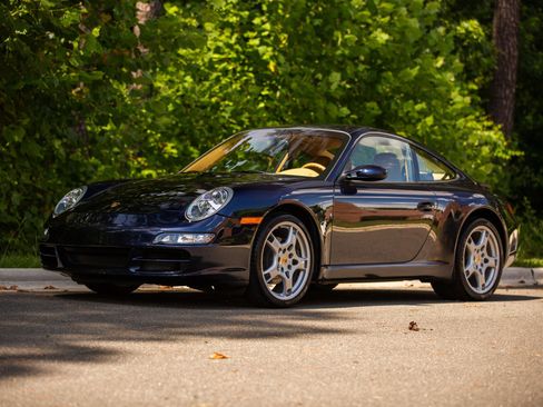 Used 2008 Porsche 911 GT3 RS image 13