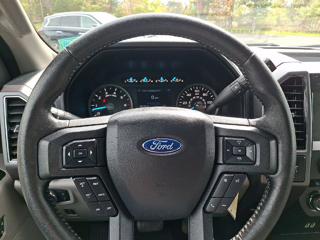 Used 2019 Ford F150 XLT w/ Equipment Group 302A Luxury AWD/4WD image 17
