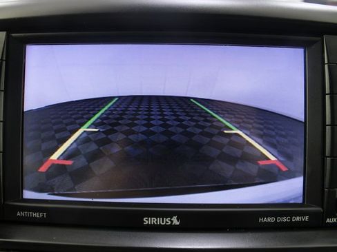 Used 2020 Dodge Grand Caravan SE image 3