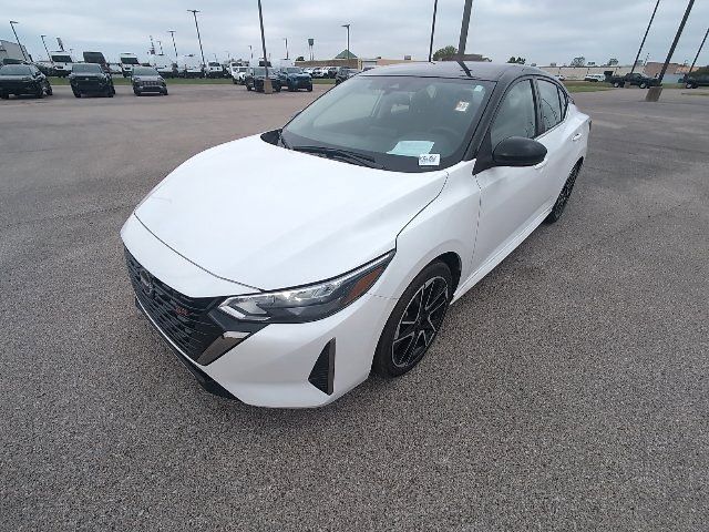 Used 2024 Nissan Sentra SR FWD image 13
