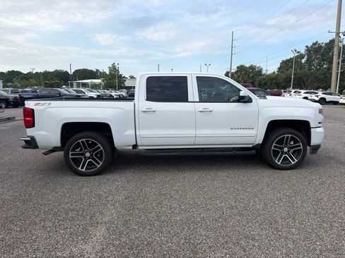 Used 2017 Chevrolet Silverado 1500 LT w/ All Star Edition AWD/4WD image 8