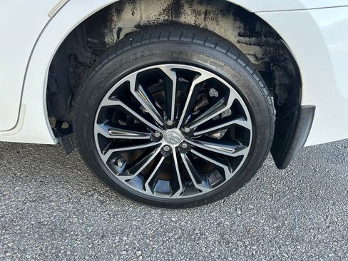 Used 2016 Toyota Corolla S image 9