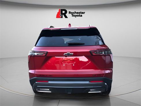 Used 2025 Chevrolet Equinox ACTIV image 5