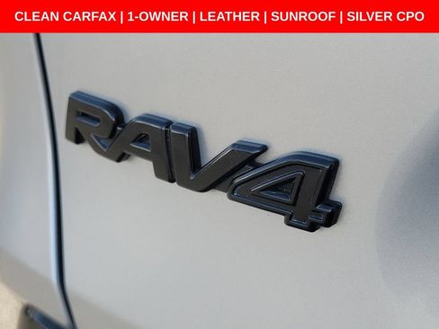Used 2022 Toyota RAV4 XSE w/ XSE Grade Weather Package AWD/4WD image 9