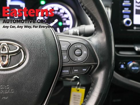 Used 2023 Toyota Camry SE image 16