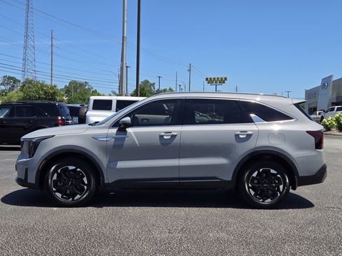 Used 2025 Kia Sorento S w/ Panoramic Sunroof Package AWD/4WD image 13