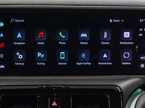 Used 2024 Porsche Panamera 4 image 15