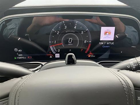 Certified 2024 Cadillac Escalade ESV V w/ Heavy-Duty Trailer Package image 16