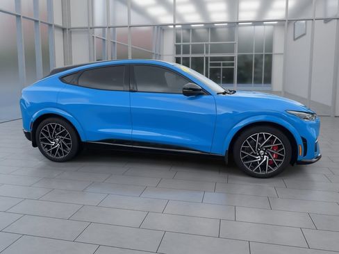 Used 2022 Ford Mustang Mach-E GT w/ GT Performance Edition AWD/4WD image 9