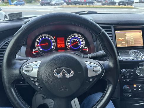 Used 2011 INFINITI FX35 AWD image 23