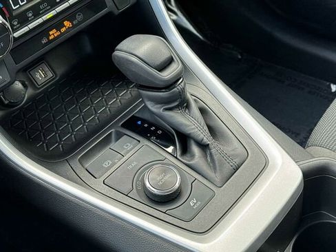 Used 2024 Toyota RAV4 LE image 25