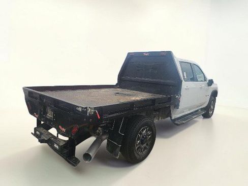 Used 2024 Chevrolet Silverado 2500 LT w/ Convenience Package AWD/4WD image 6