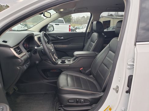 Used 2023 GMC Acadia Denali image 29