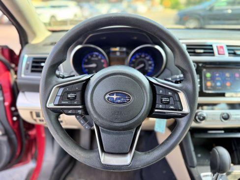 Used 2019 Subaru Outback 2.5i AWD/4WD image 14