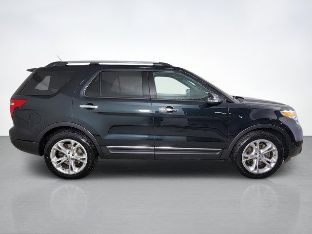 Used 2014 Ford Explorer Limited w/ Equipment Group 301A AWD/4WD image 2