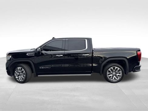 Used 2025 GMC Sierra 1500 Denali w/ Denali Reserve Package AWD/4WD image 2