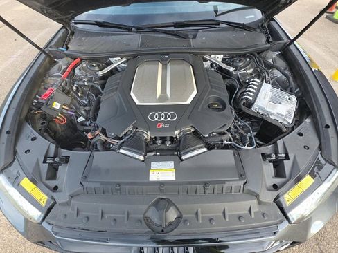 Used 2023 Audi RS 6 4.2 image 16
