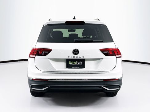 Used 2023 Volkswagen Tiguan S image 7