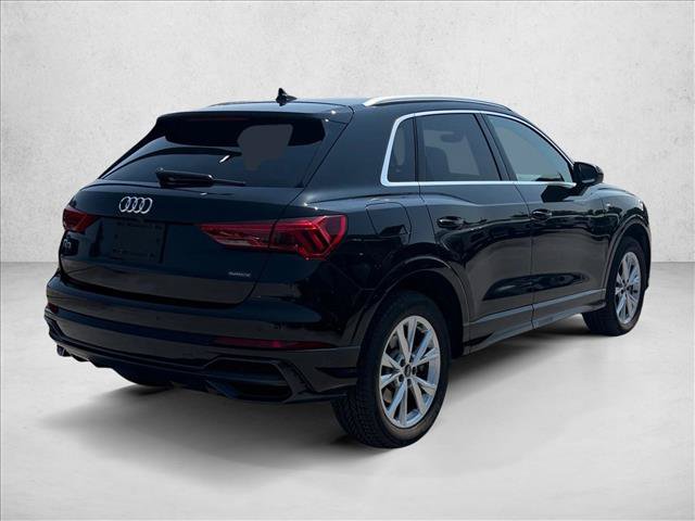 Used 2022 Audi Q3 2.0T Premium AWD/4WD image 5