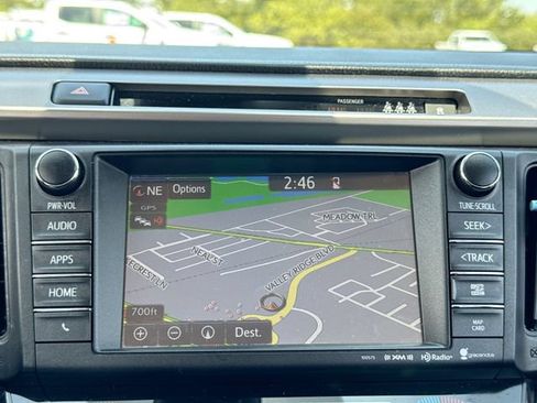 Used 2018 Toyota RAV4 XLE w/ Convenience Package AWD/4WD image 18