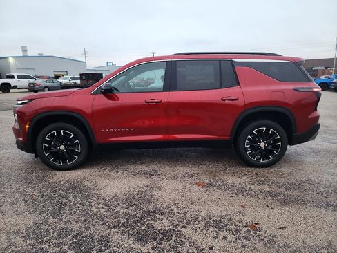 New 2026 Chevrolet Traverse LT w/ Sun and Wheel Package image 4