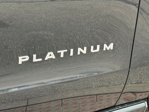 Used 2025 Ford Expedition Max Platinum image 8