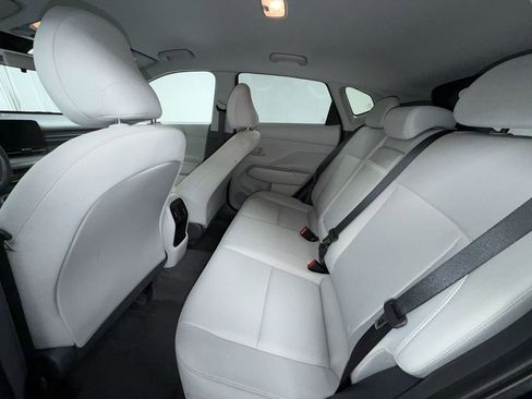 Used 2025 Hyundai Kona SEL AWD/4WD image 4