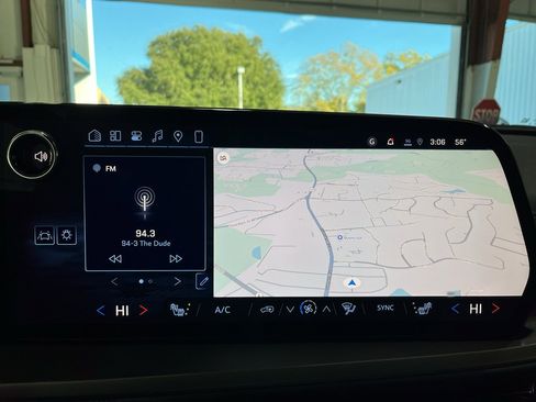 New 2026 Chevrolet Traverse LT w/ LPO, Floor Liner Package image 13