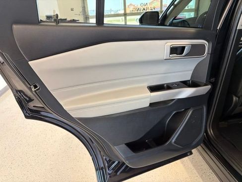 Used 2024 Ford Explorer XLT w/ Equipment Group 202A AWD/4WD image 47