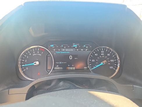 Used 2018 Ford Expedition XLT w/ Equipment Group 202A image 18