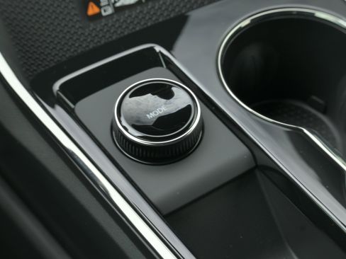 New 2026 Chevrolet Equinox RS w/ Convenience Package III FWD image 30