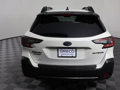 Used 2023 Subaru Outback Onyx Edition image 7