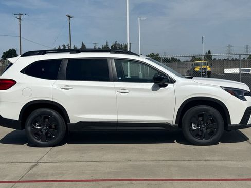 New 2026 Subaru Ascent Premium AWD/4WD image 2
