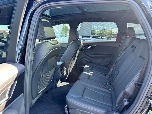 Used 2026 Audi Q7 3.0T Premium w/ Convenience Plus Package AWD/4WD image 10