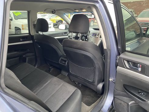 Used 2014 Subaru Outback 2.5i Premium image 16