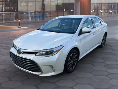 Used 2017 Toyota Avalon XLE