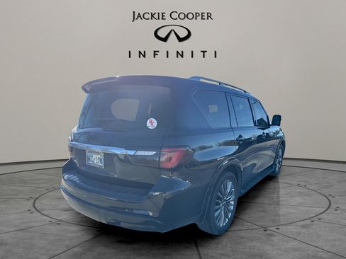 Certified 2018 INFINITI QX80 4WD w/ Deluxe Technology Package image 15