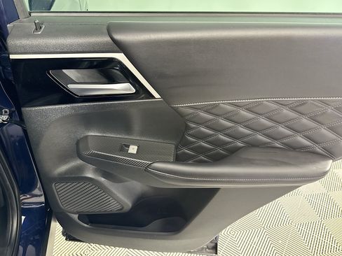 Used 2022 Mitsubishi Outlander SEL AWD/4WD image 26