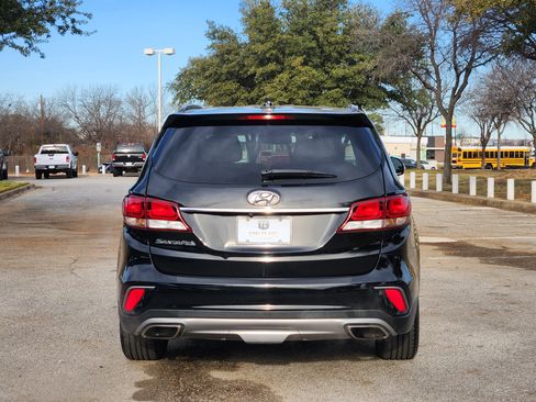 Used 2017 Hyundai Santa Fe SE w/ SE Premium Package 02 image 6