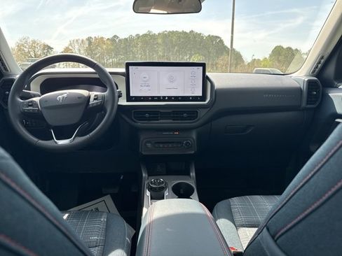 Used 2025 Ford Bronco Sport Heritage w/ Convenience Package image 10