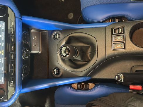 Used 2024 Nissan Z Performance w/ Floor Mat Package RWD image 17