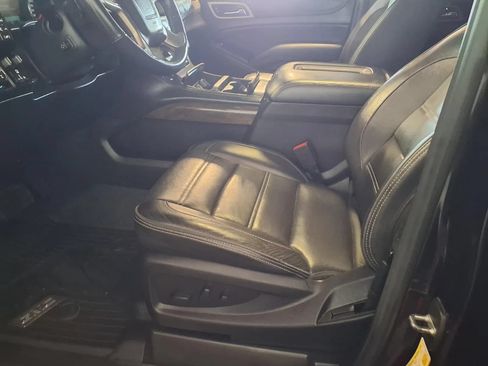 Used 2018 GMC Yukon Denali w/ Open Road Package AWD/4WD image 21
